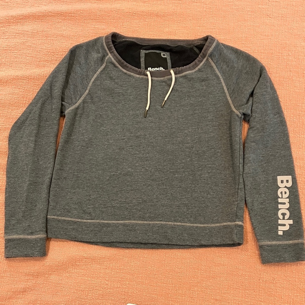 Bench large wmโs gray fleece Sweatshirt
